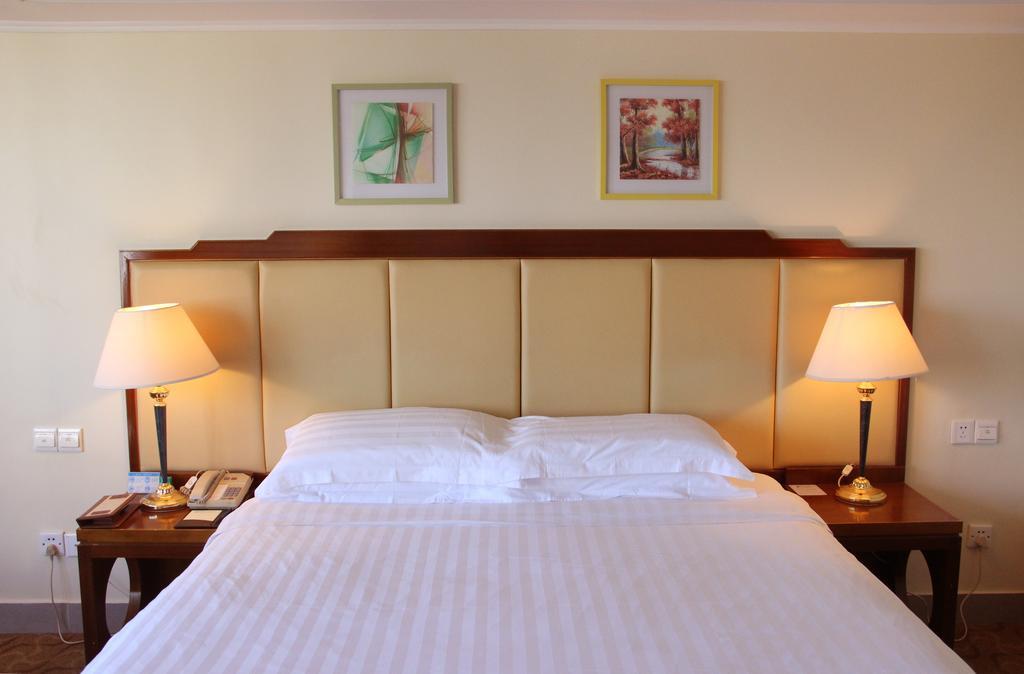 Pearl River Garden Hotel Sanya Chambre photo